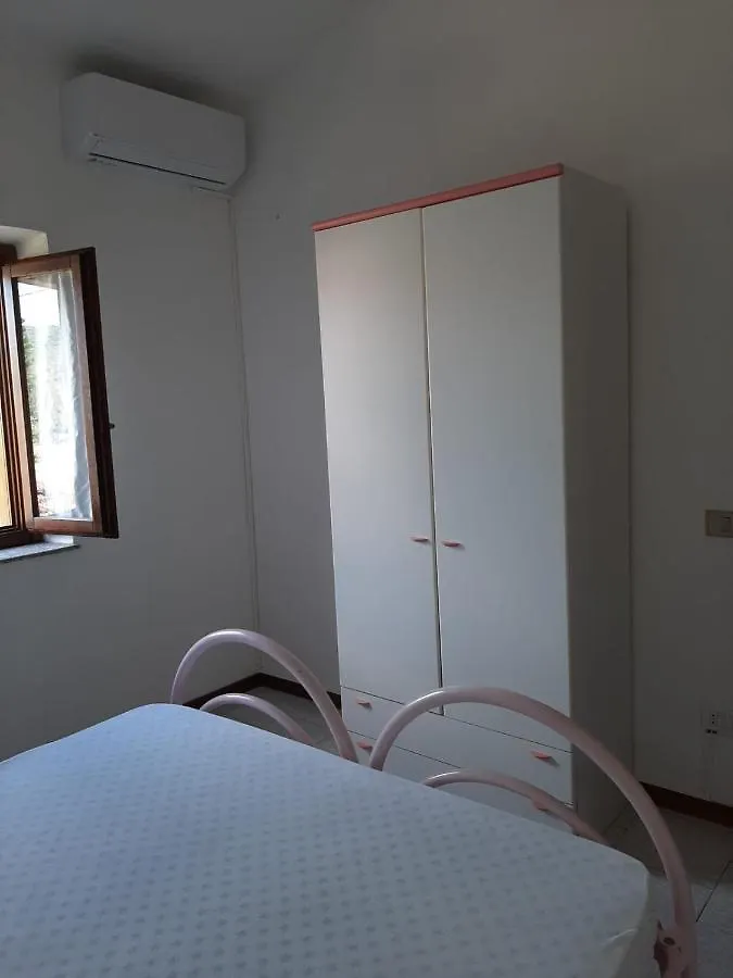 Appartement Bilocale Mulargia à Limpiddu Italie